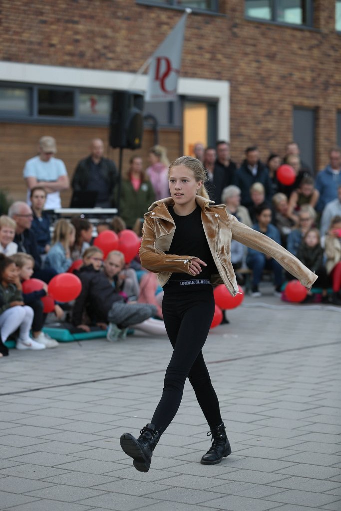 Schoolplein Festival B 550.jpg